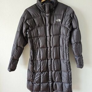 The North Face Women's Long Puffer Coat - Black 600 Goose Down full zip